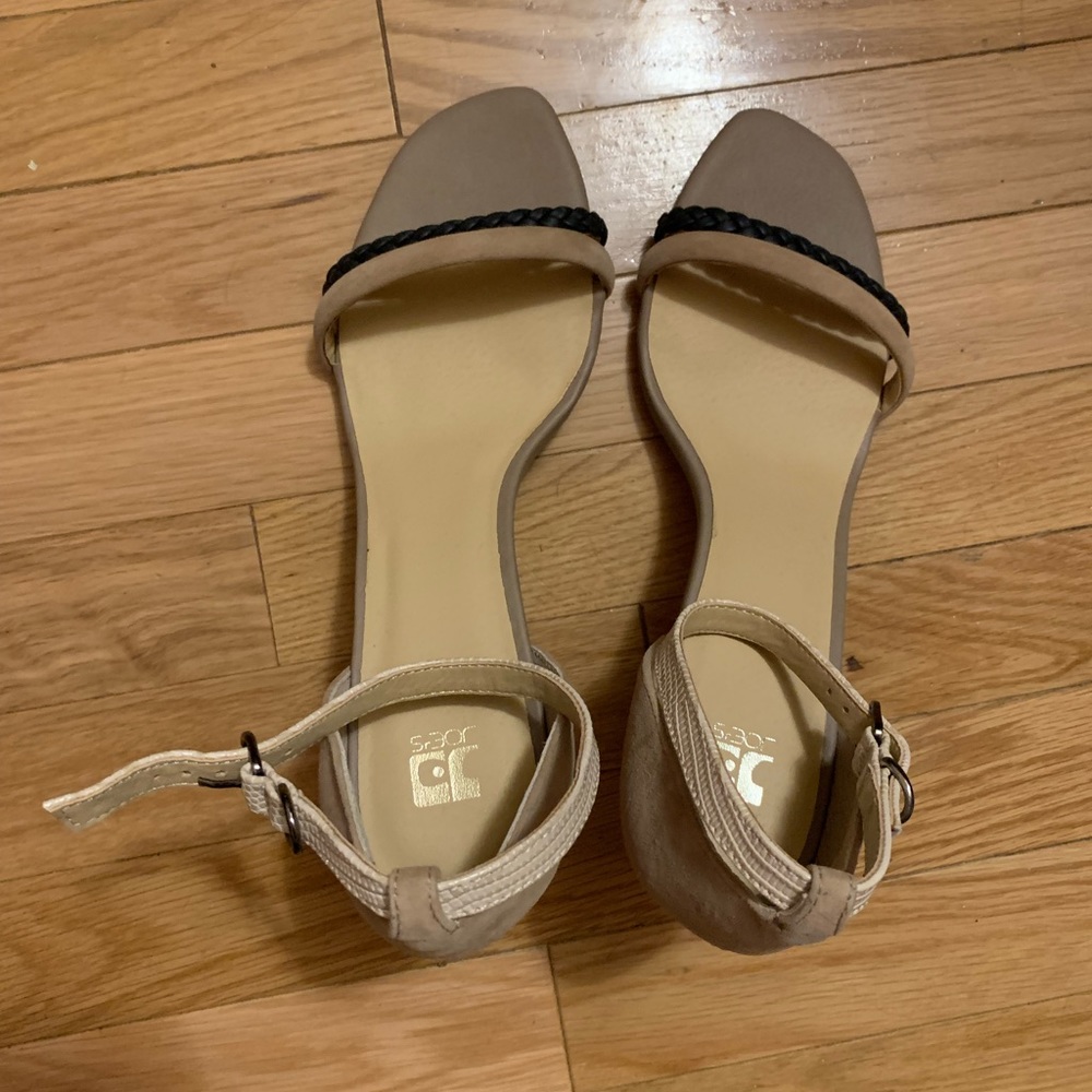 Joe’s Jeans Mallorie Heeled Sandals, new in box